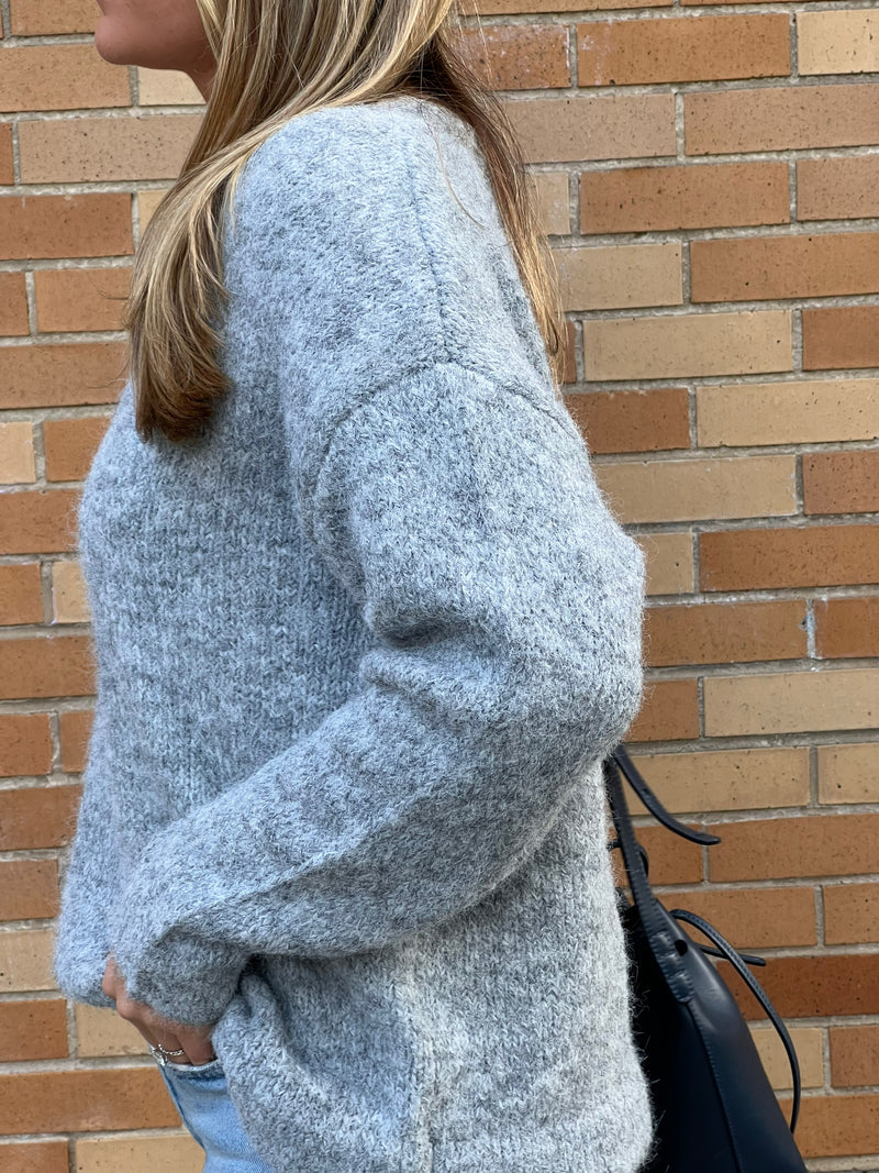 chunky v neck sweater