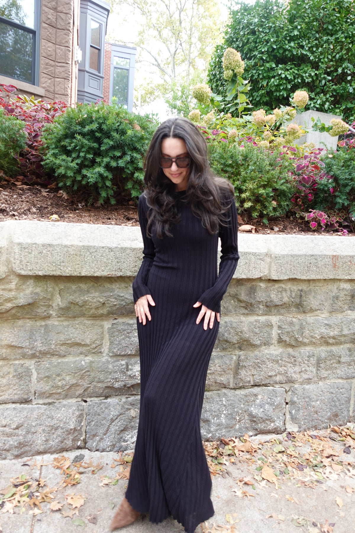 taylor sweater maxi dress somewear in between taylor sweater maxi dress somewear in between