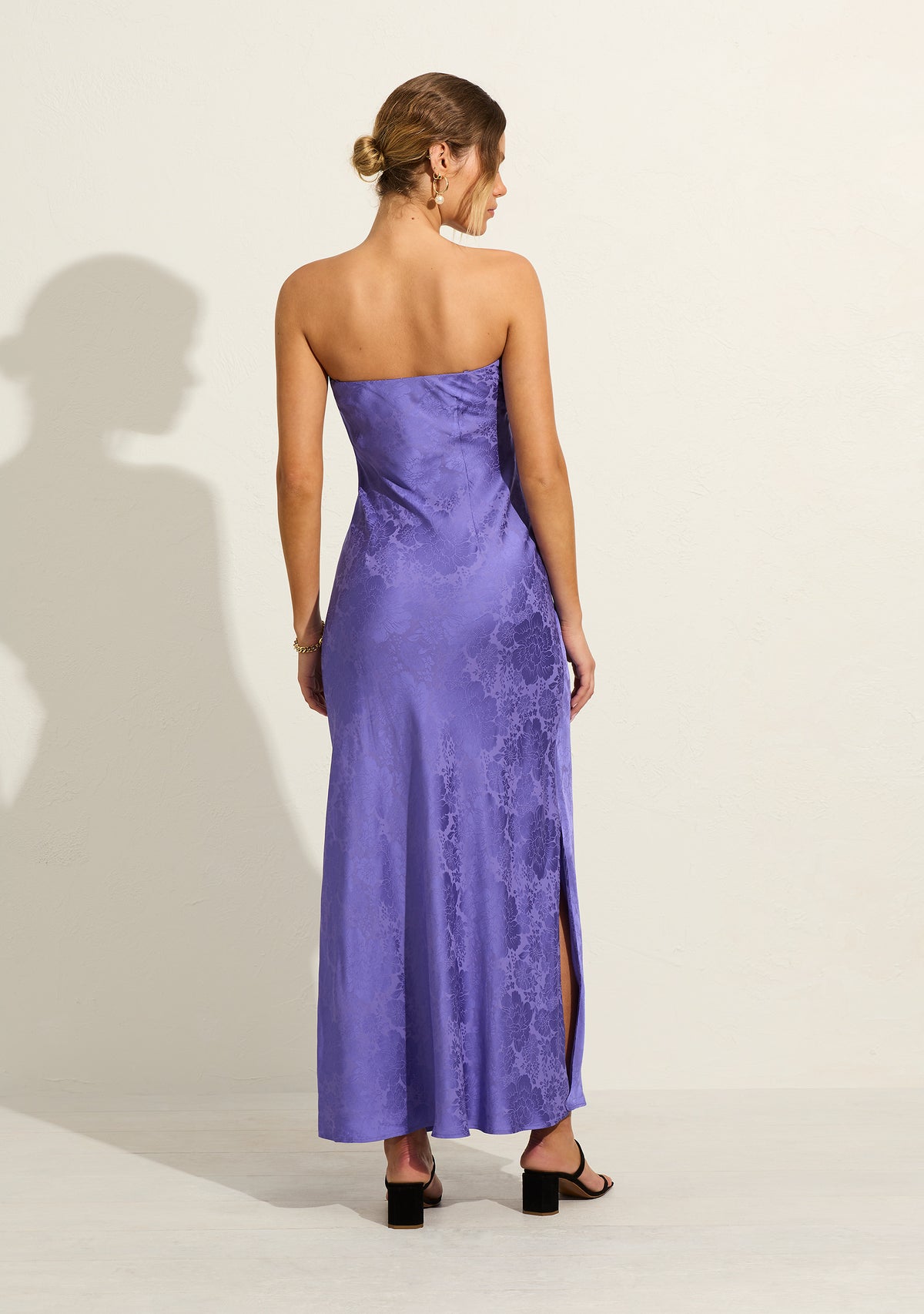 astrid maxi dress lavender somewear in between astrid maxi dress lavender somewear in between